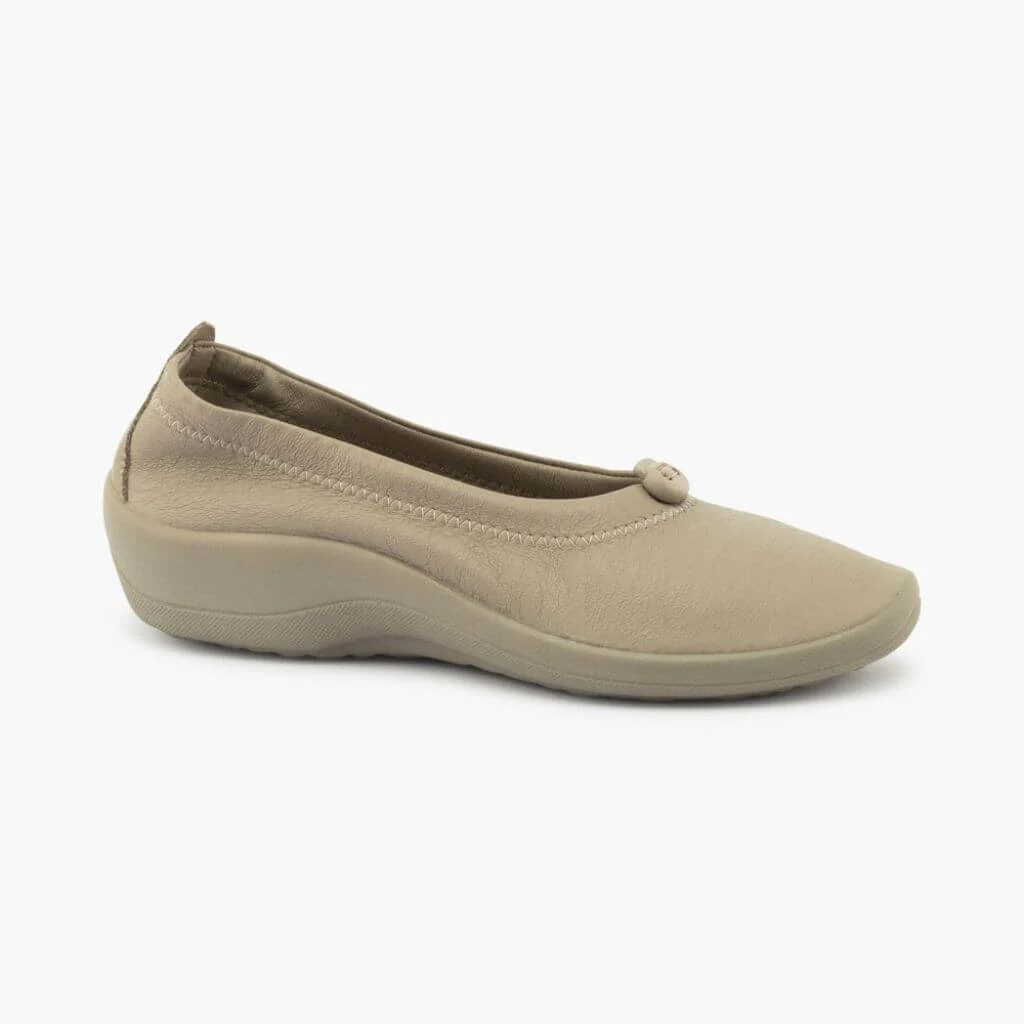 Cabrera Ballet - Taupe - Image 6