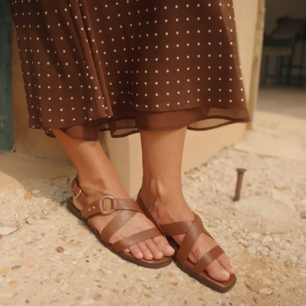 Finn - Deep Tan - Image 2