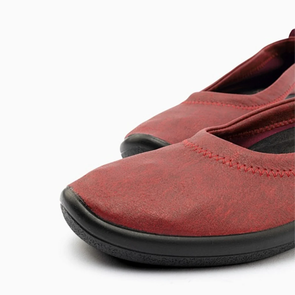 Gauja Ballet - Red - Image 5