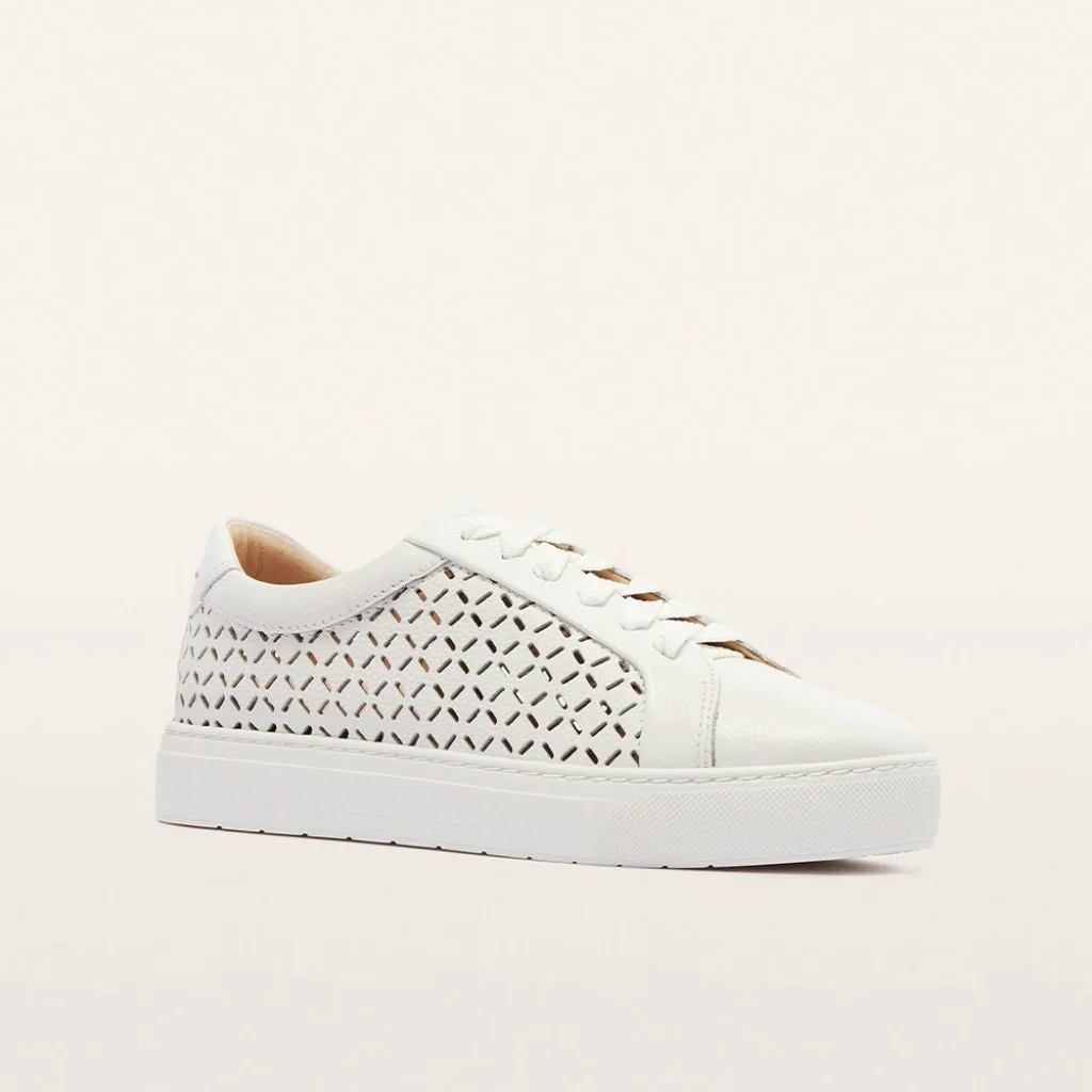 Mim V - White Lattice - Image 6